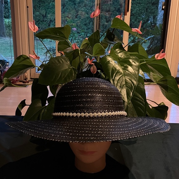 Elegant Black Metallic Silver Striped Hat with White Rhinestone Pearl Band - Picture 1 of 5